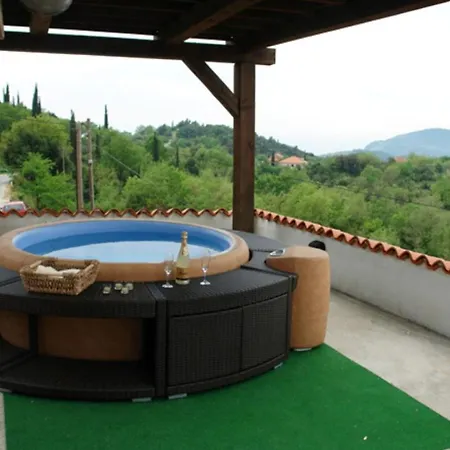 Tantini By Guide * Gruda