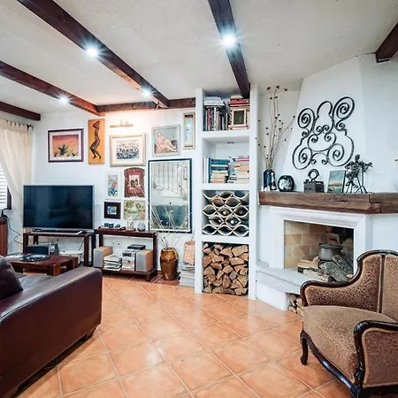 Апартаменты Tantini By Guide Donji Radovcici